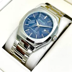 Fossil Blue Textured Dial: The Premier Festive Holiday Centerpiece