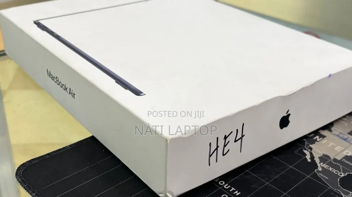New Laptop Apple MacBook Air 2026 M5 13-inch 16GB Apple M5 SSD 512GB