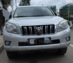Toyota Land Cruiser 2012 Silver