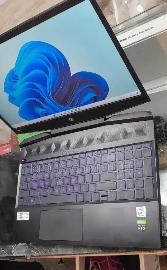 New Laptop HP Pavilion 15 16GB Intel Core i7 SSD 512GB