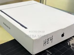 New Apple MacBook Air 2026 M5 13-inch 16GB Apple M5 Pro SSD 512GB