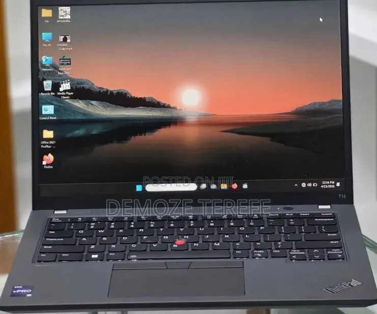 New Laptop Lenovo ThinkPad T14 G4 16GB Intel Core i5 SSD 256GB