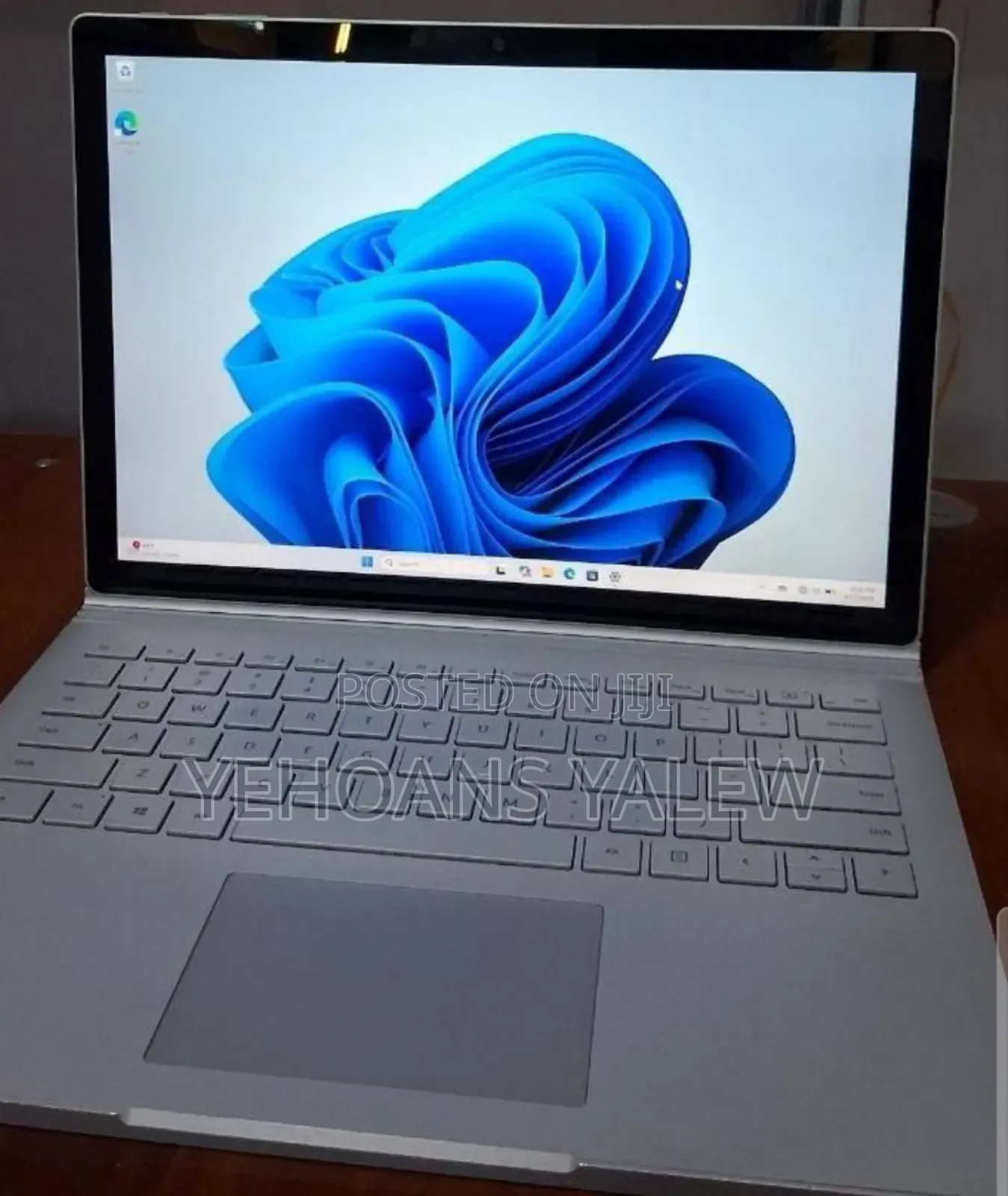 New Laptop Microsoft Surface Book 2 16GB Intel Core i7 SSD 512GB
