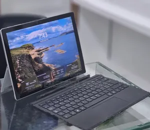New Laptop Microsoft Surface Pro 4 8GB Intel Core i5 SSD 256GB