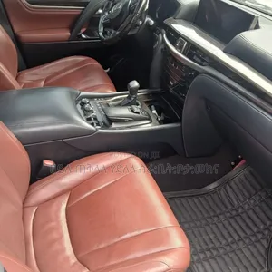 Lexus LX 2021 White