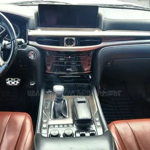 Lexus LX 2021 White