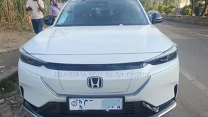 Honda e:NS1 2023 White
