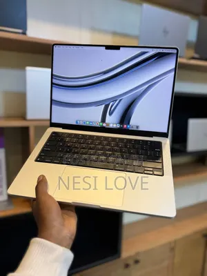 New Laptop Apple MacBook Pro 2021 M1 16GB SSD 512GB