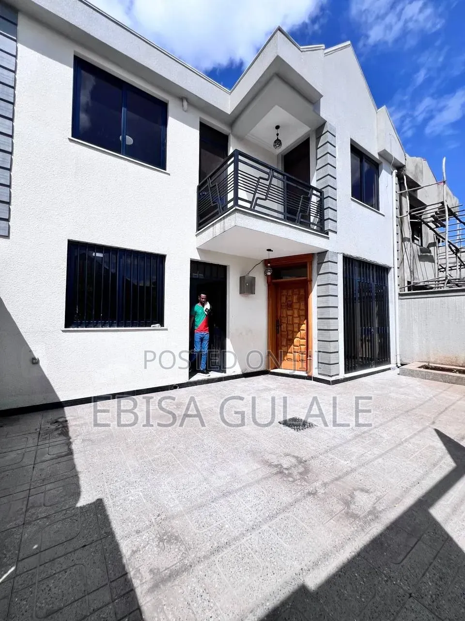 Furnished 4bdrm Farm House in Yeka for sale