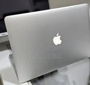 New Laptop Apple MacBook Pro 2015 16GB Intel Core i7 SSD 256GB