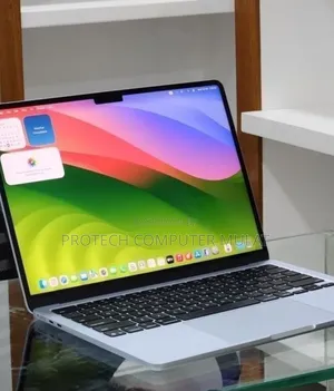 New Laptop Apple MacBook Air 2025 M4 13-inch 16GB Apple M4 SSD 256GB