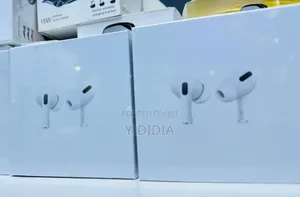 ‎ White Apple Airpods Pro – Wireless Charging Case