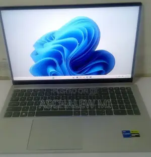 New Laptop Dell Inspiron 15 16GB Intel Core i7 SSD 512GB