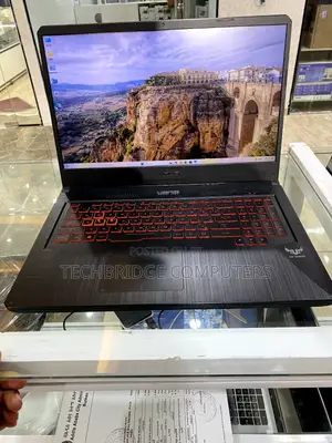 Laptop Asus TUF Gaming FX504 16GB AMD Ryzen 5 SSD 512GB