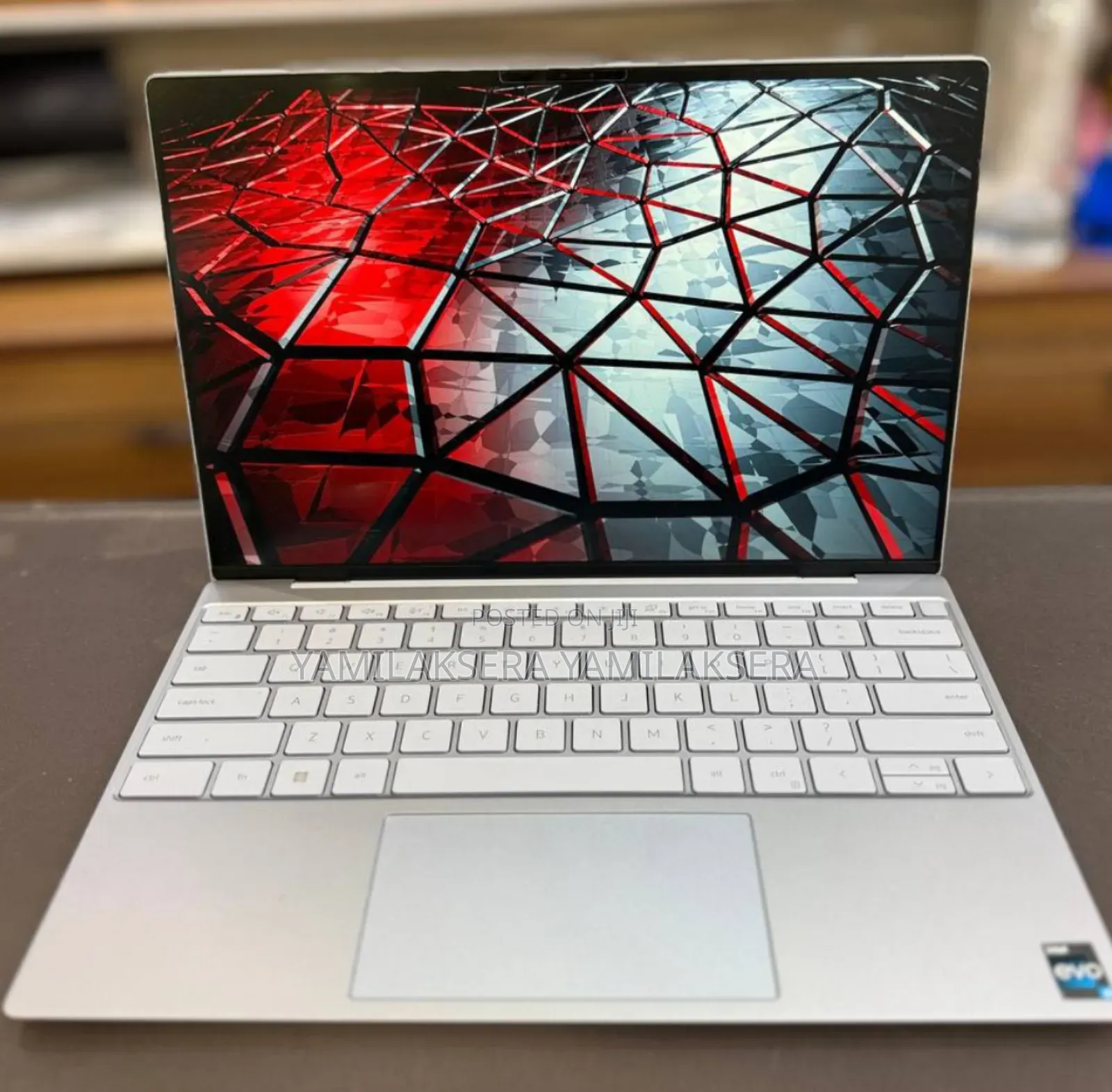 New Laptop Dell XPS 13 16GB Intel Core i5 SSD 512GB