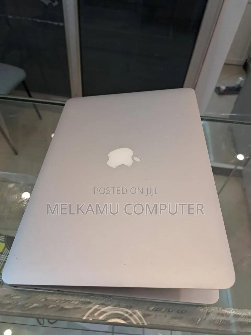 New Laptop Apple MacBook Air 2017 8GB Intel Core i5 SSD 128GB