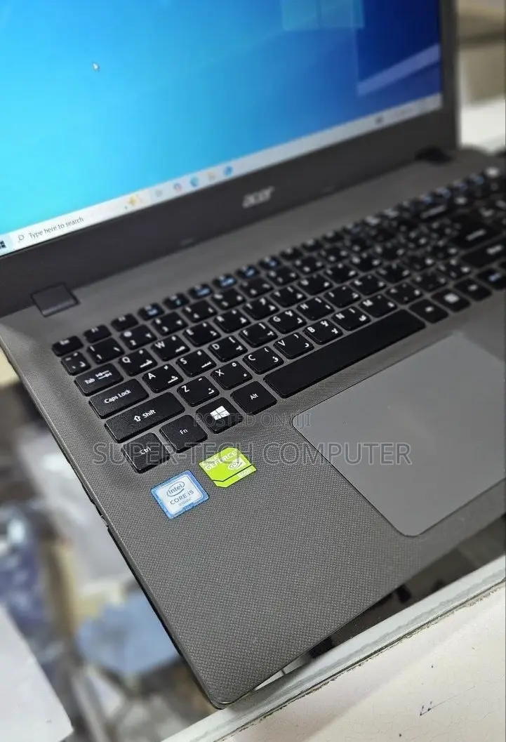 New Laptop Acer Aspire 5 8GB Intel Core i5 HDD 1T