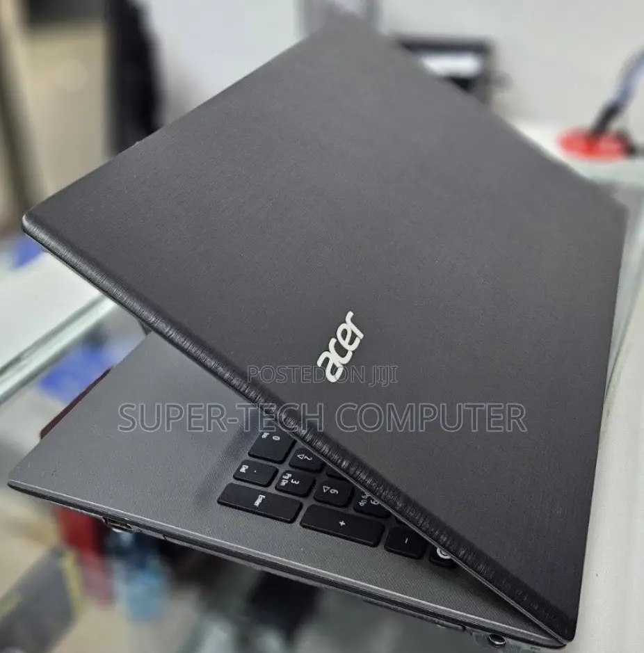 New Laptop Acer Aspire 5 8GB Intel Core i5 HDD 1T
