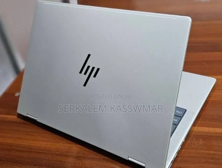 New Laptop HP EliteBook 1040 16GB Intel Core Ultra 7 SSD 512GB