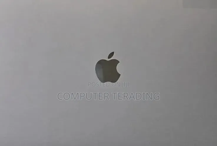 New Laptop Apple MacBook Pro 2017 16GB Intel Core i7 SSD 512GB