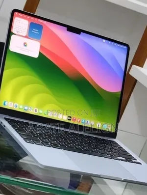 New Laptop Apple MacBook Air 2025 M4 13-inch 16GB Apple M4 SSD 256GB