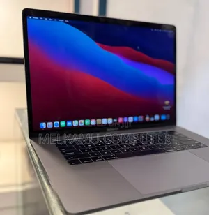 New Laptop Apple MacBook Pro 2016 16GB Intel Core i7 SSD 256GB