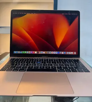 New Laptop Apple MacBook Pro 2019 8GB Intel Core i5 SSD 256GB