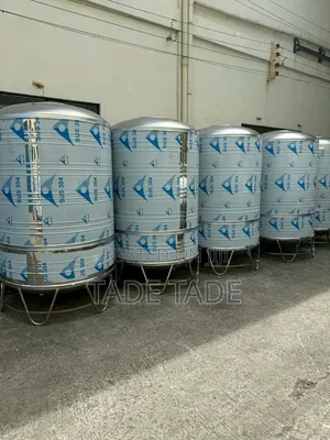 Circular Stianless Steel Water Tanker
