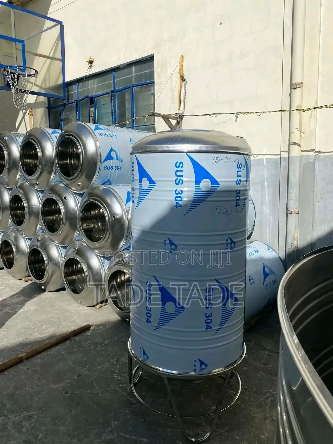 Stianless Steel Water Tanker Roto Working PLC