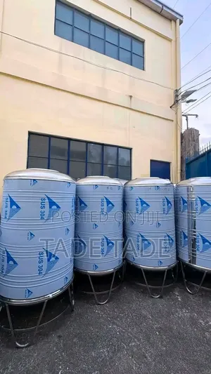 ደረጃውን የጠበቀ የውሀ ታንከር Standard Water Tanker