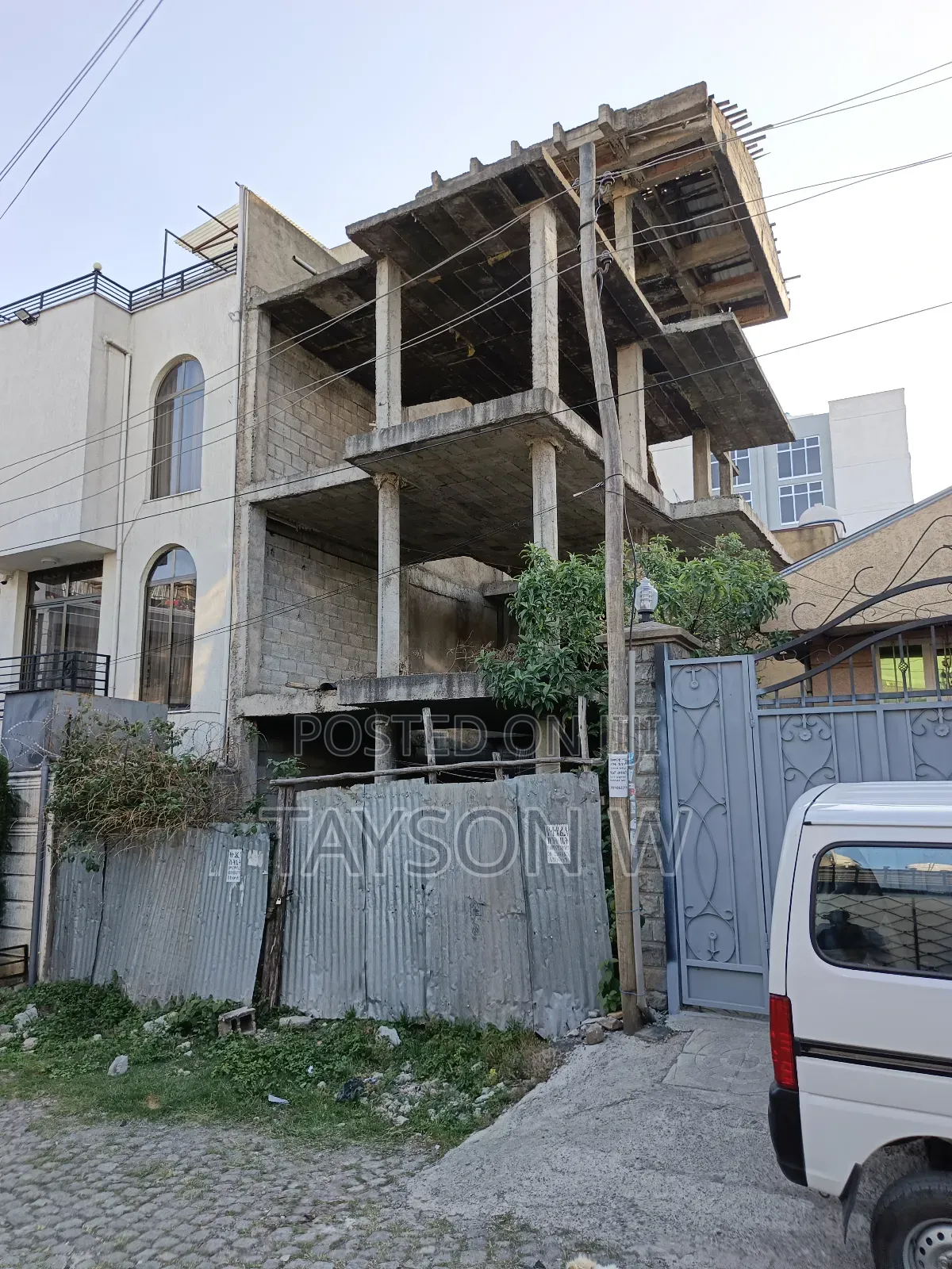 5bdrm House in Bole for sale