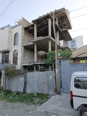 5bdrm House in Bole for sale