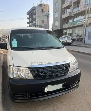 Toyota HiAce 2009 White