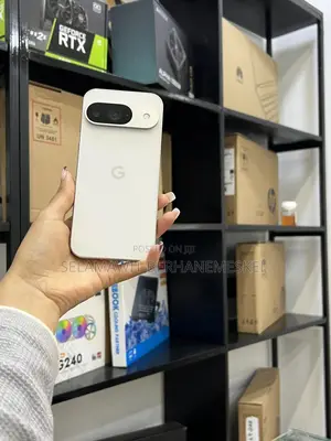 New Google Pixel 9 128 GB White