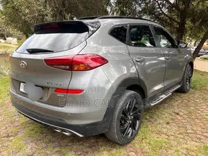 Hyundai Tucson 2018 Gray