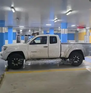 Toyota Tacoma 2007 White