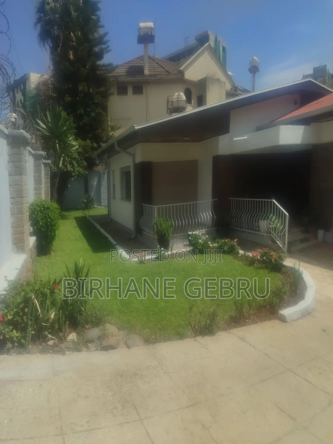 4bdrm Villa in Villa House, Bole for rent