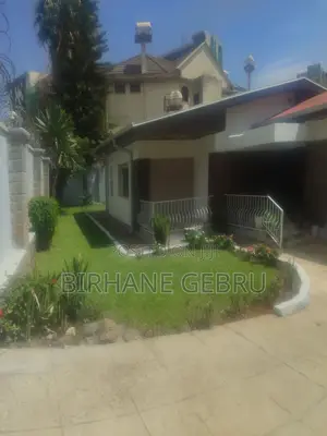 4bdrm Villa in Villa House, Bole for rent