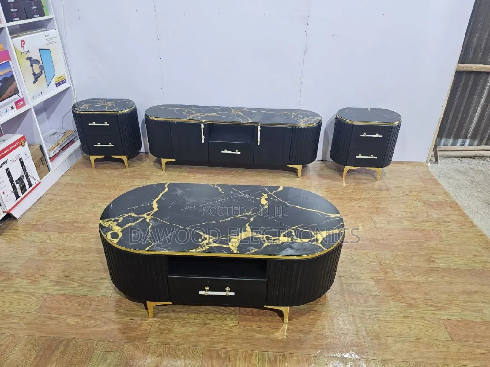 Tv Stand and Tabel