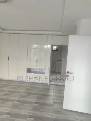 6bdrm House in G+2 House, Bole for rent