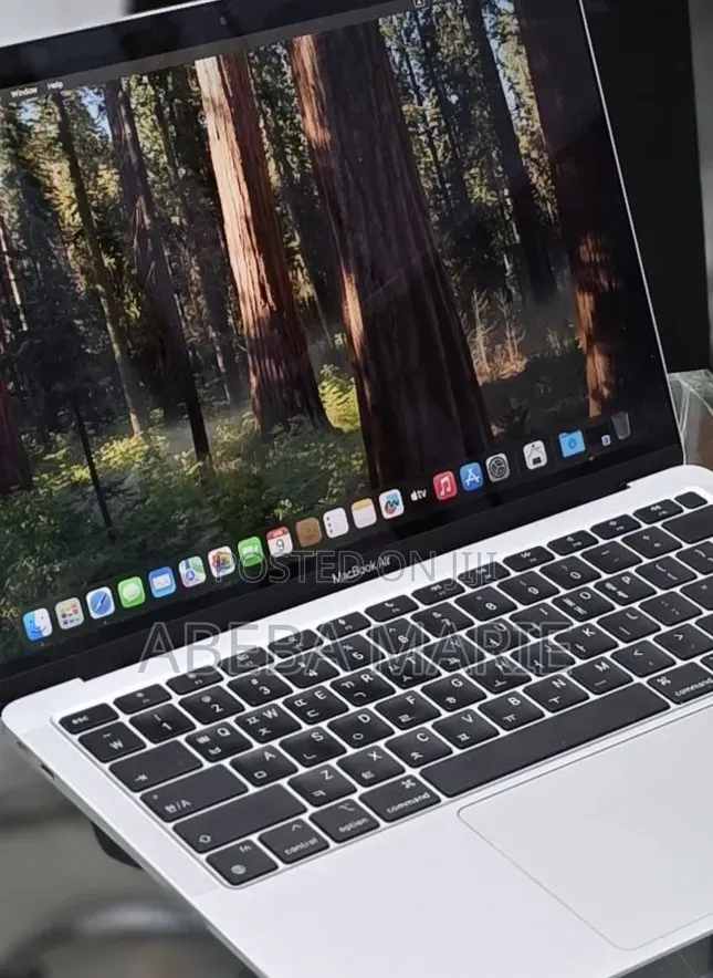 New Laptop Apple MacBook Air 2020 M1 16GB Apple M1 SSD 512GB