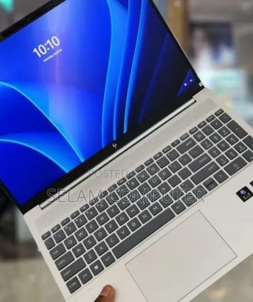 New Laptop HP Pavilion 15 16GB Intel Core Ultra 7 SSD 512GB