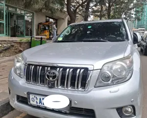 Toyota Land Cruiser Prado 2012 Silver