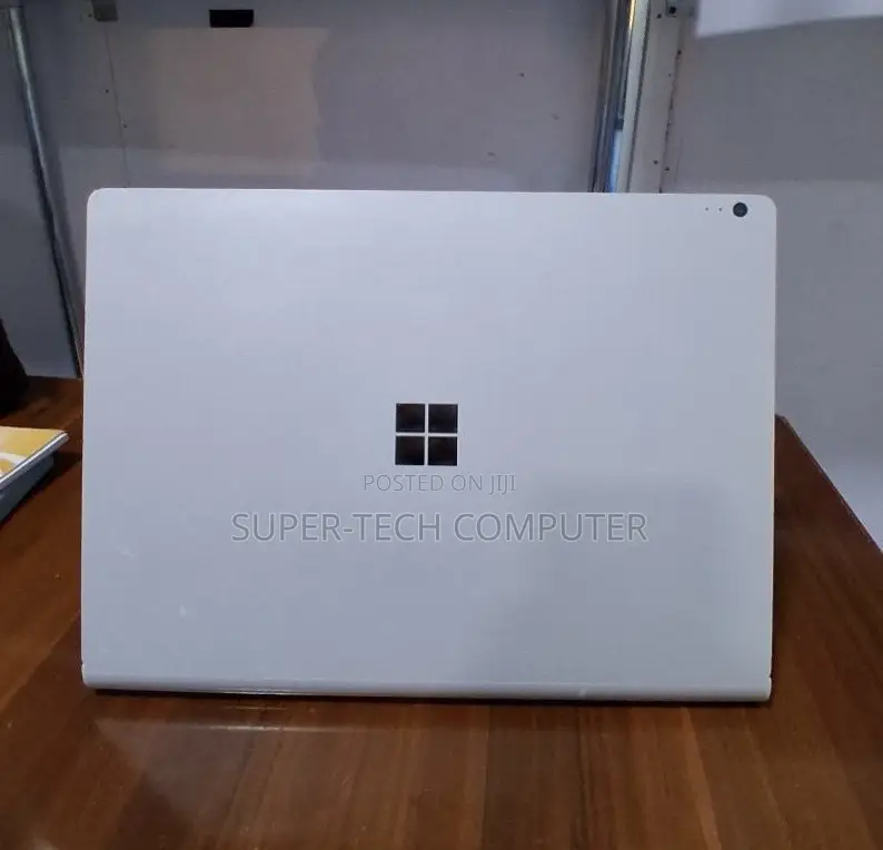 New Laptop Microsoft Surface Book 2 16GB Intel Core i7 SSD 512GB