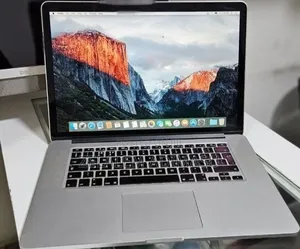 New Laptop Apple MacBook Pro 2015 16GB Intel Core i7 SSD 256GB