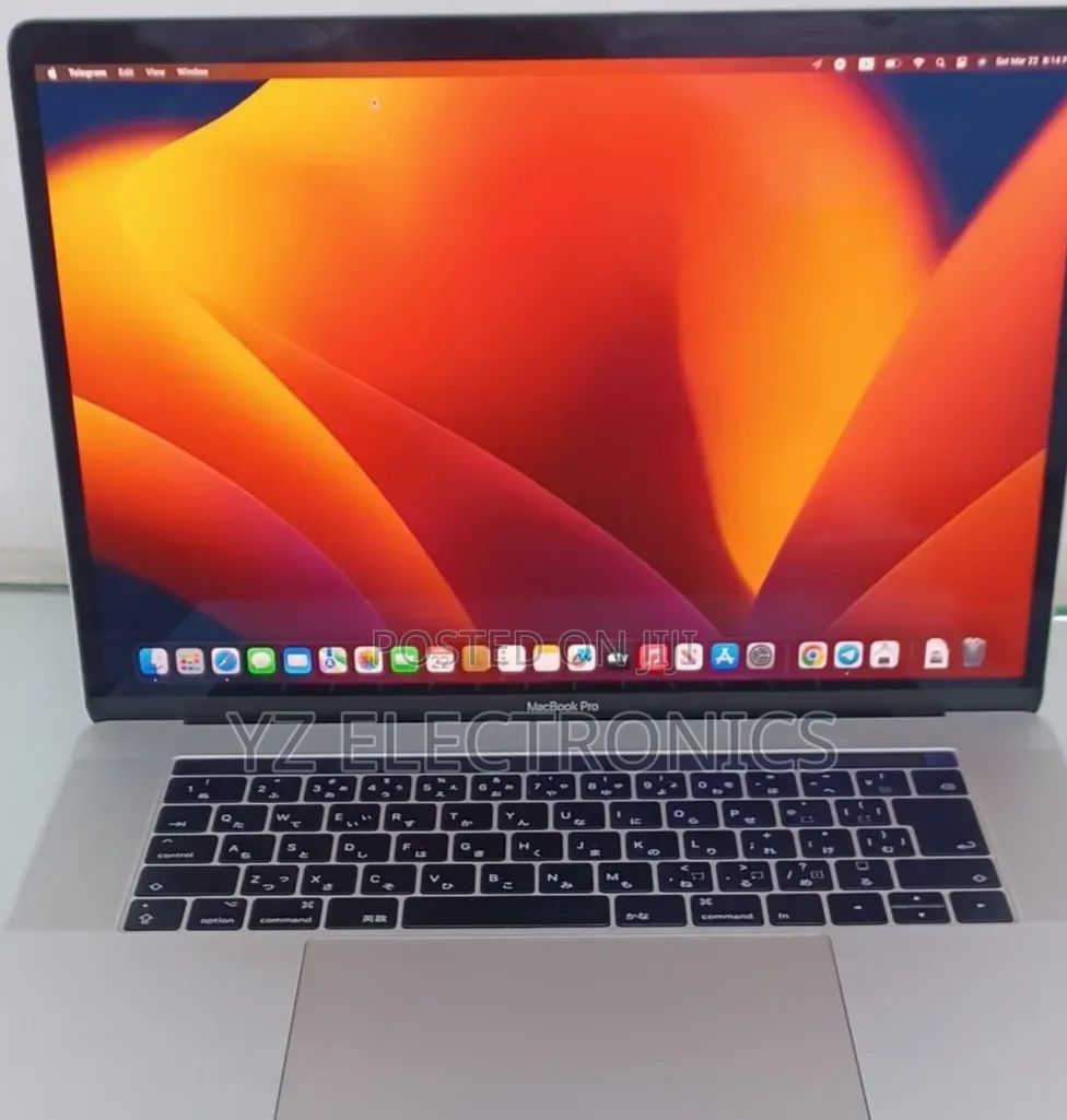 New Laptop Apple MacBook Pro 2017 16GB Intel Core i7 SSD 1T