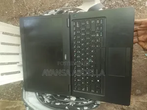 Laptop Dell Latitude 5310 16GB Intel Core i7 SSD 256GB