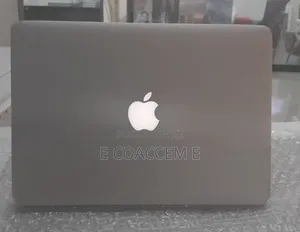 New Laptop Apple MacBook 8GB Intel Core i5 SSD 128GB