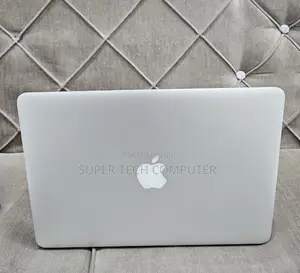 New Laptop Apple MacBook Pro 2015 8GB Intel Core i5 SSD 128GB