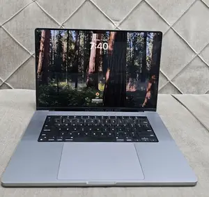 New Laptop Apple MacBook Pro 2021 M1 32GB Apple M1 Pro SSD 512GB